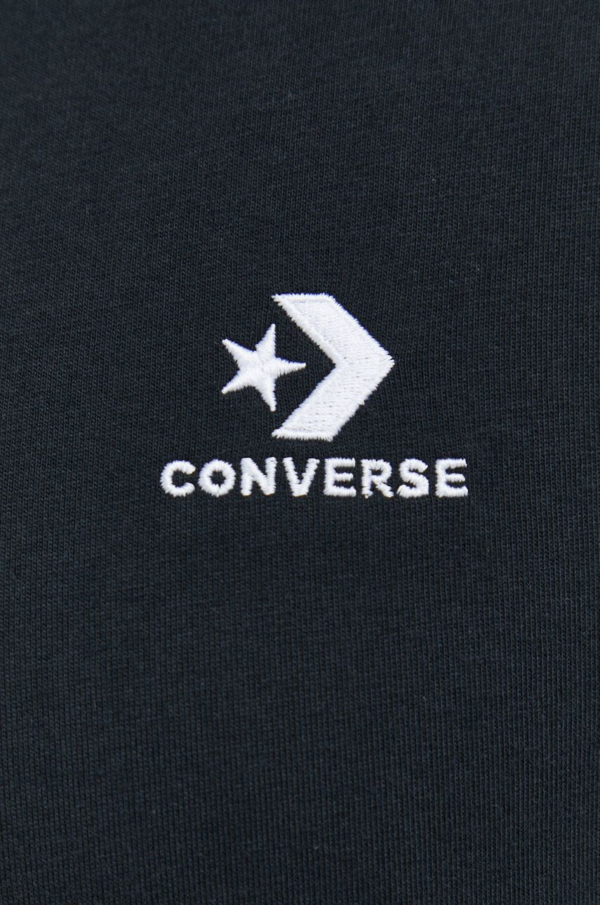 Converse Bavlnené tričko s dlhým rukávom 10023872.A02-BL čierna farba s nášivkou - Pepit.sk