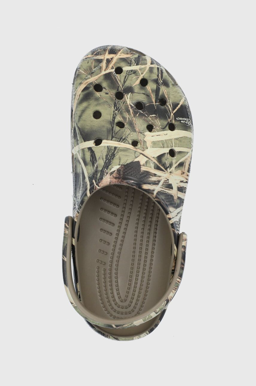 Crocs Šľapky Classic Realtree CLASSIC.REALTREE.12132-khaki zelená farba 12132 - Pepit.sk