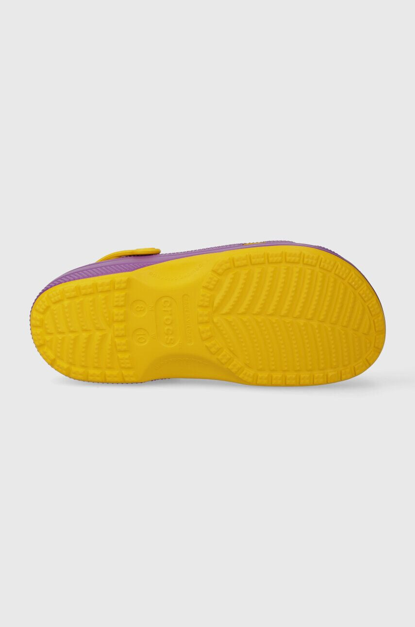 Crocs Šľapky NBA Los Angeles Lakers Classic Clog fialová farba 208650 - Pepit.sk