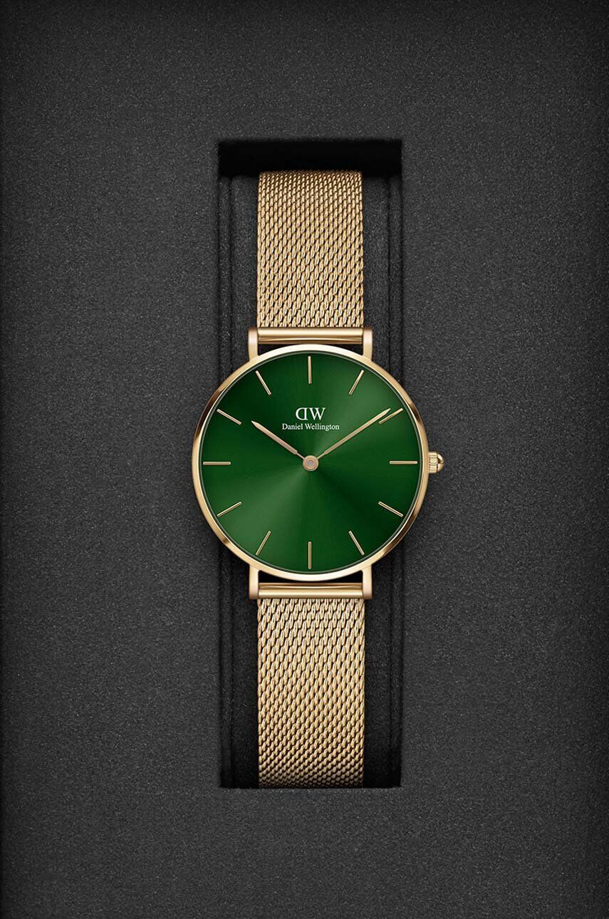 Daniel Wellington Hodinky Petite Emerald 32 dámske zlatá farba - Pepit.sk