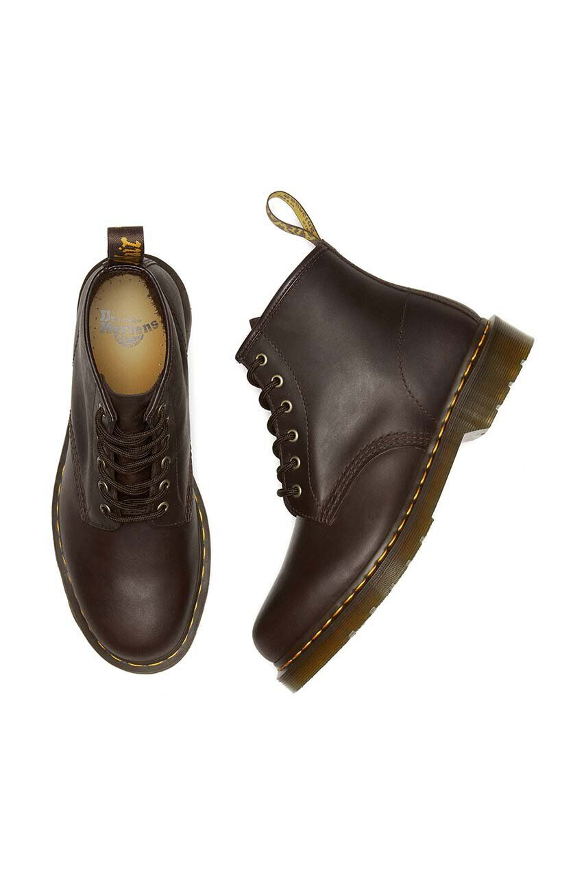 Dr. Martens Kožené členkové topánky 101 dámske hnedá farba na plochom podpätku DM27761201 - Pepit.sk