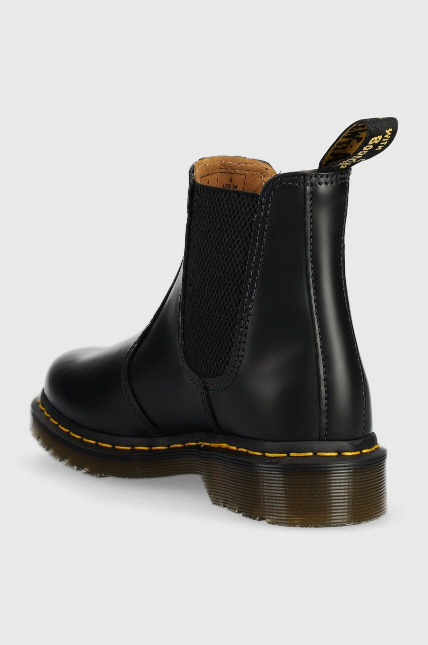 Dr. Martens Kožené topánky chelsea 22227001-black dámske čierna farba na plochom podpätku - Pepit.sk