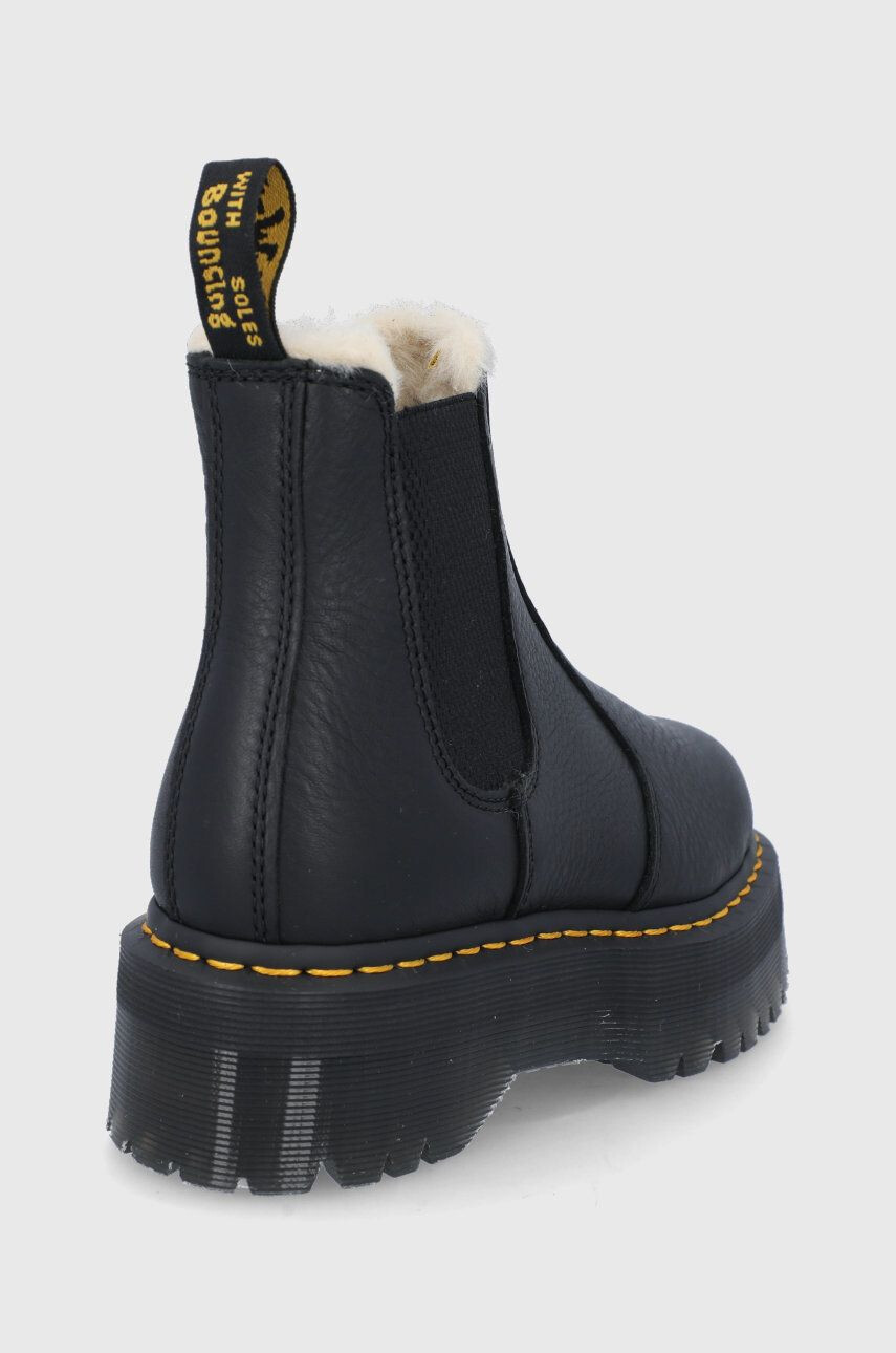 Dr. Martens Kožené topánky Chelsea Quad FL 2976 25635001-Black.Pisa dámske čierna farba na platforme zateplené - Pepit.sk