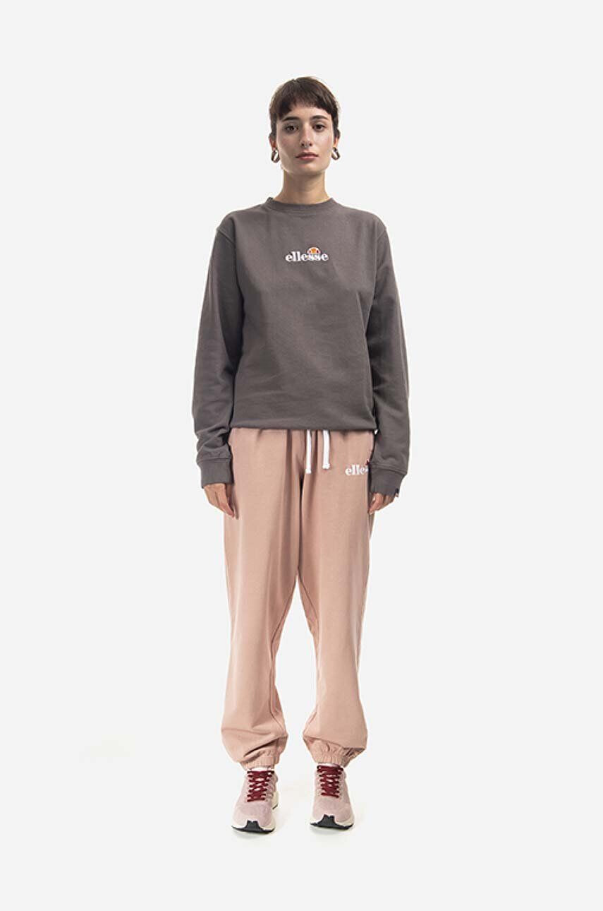 Ellesse Bavlnená mikina Sappan Sweatshirt SGM13149-BROWN dámska šedá farba s potlačou - Pepit.sk