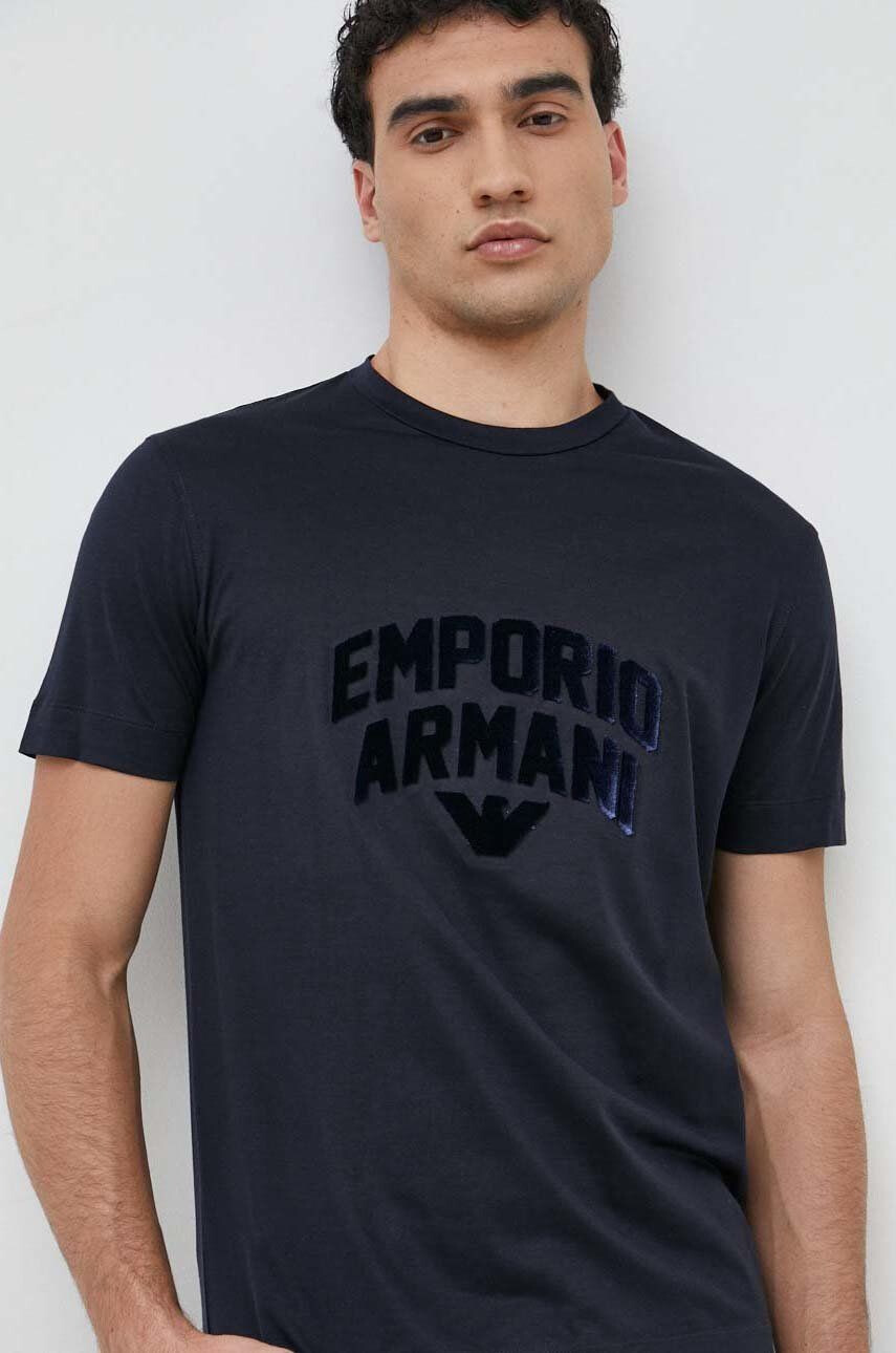 Emporio Armani Tričko pánske tmavomodrá farba s nášivkou - Pepit.sk