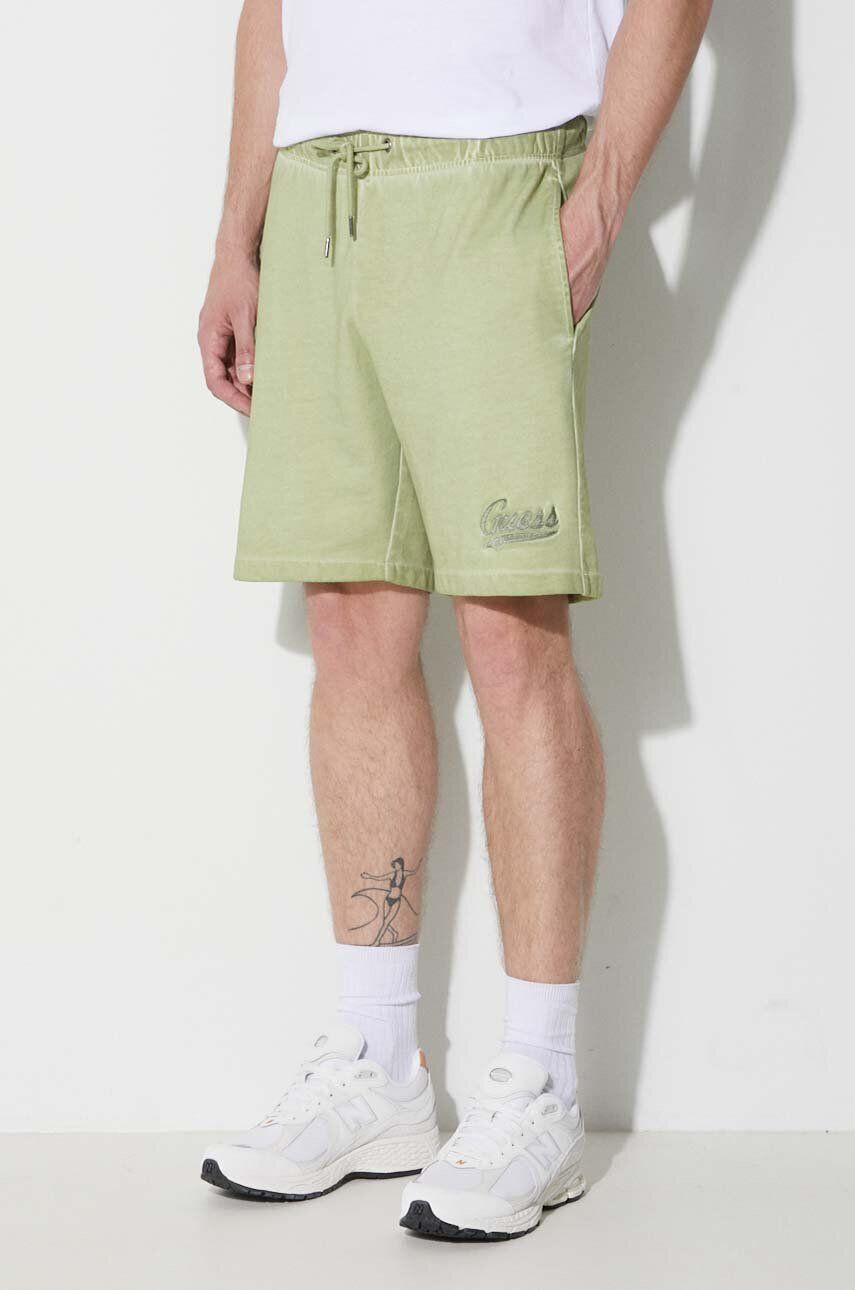 Guess Originals Šortky Go Icon Logo Short zelená farba s nášivkou - Pepit.sk