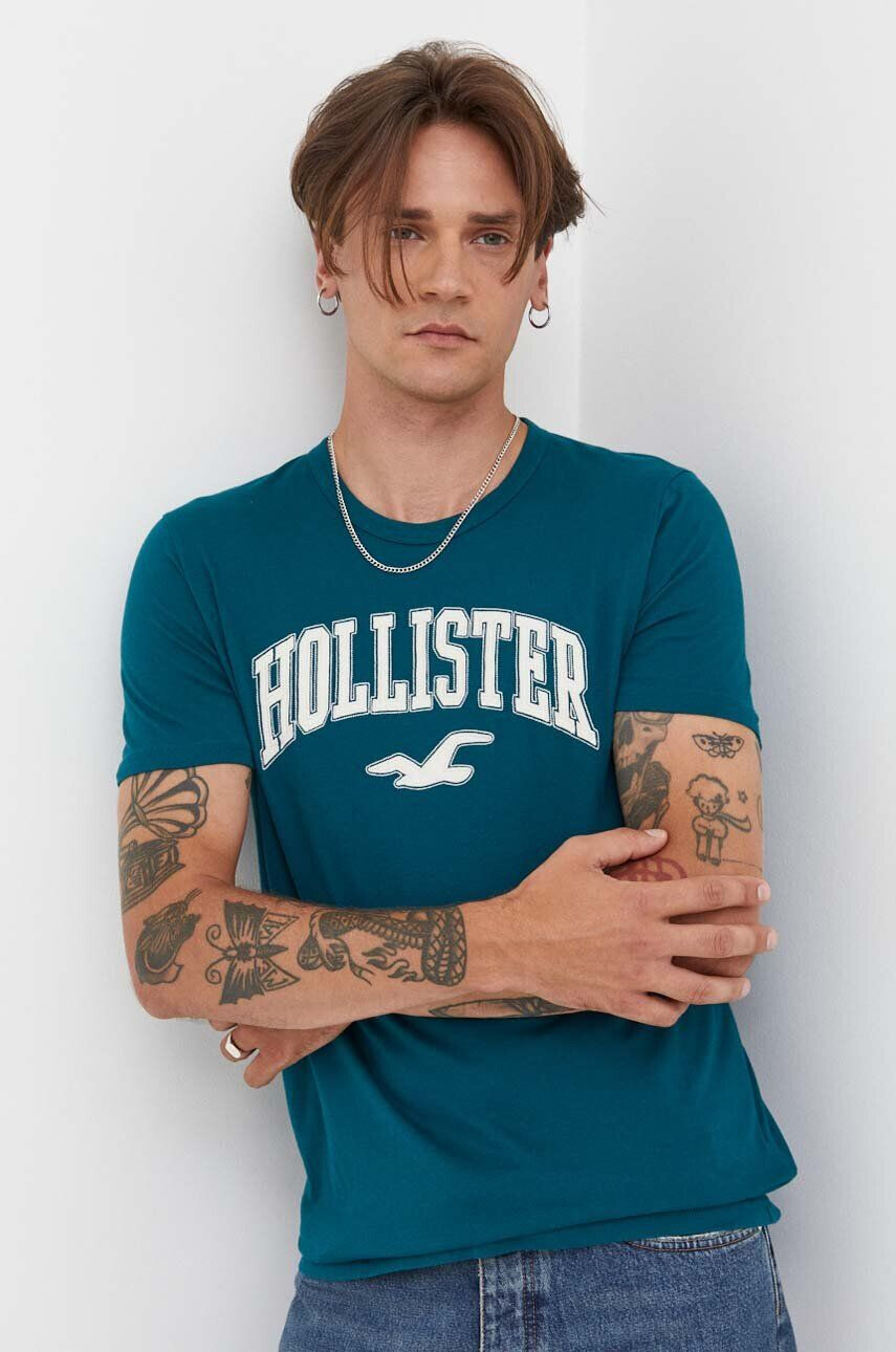 Hollister Co. Bavlnené tričko červená farba jednofarebný - Pepit.sk