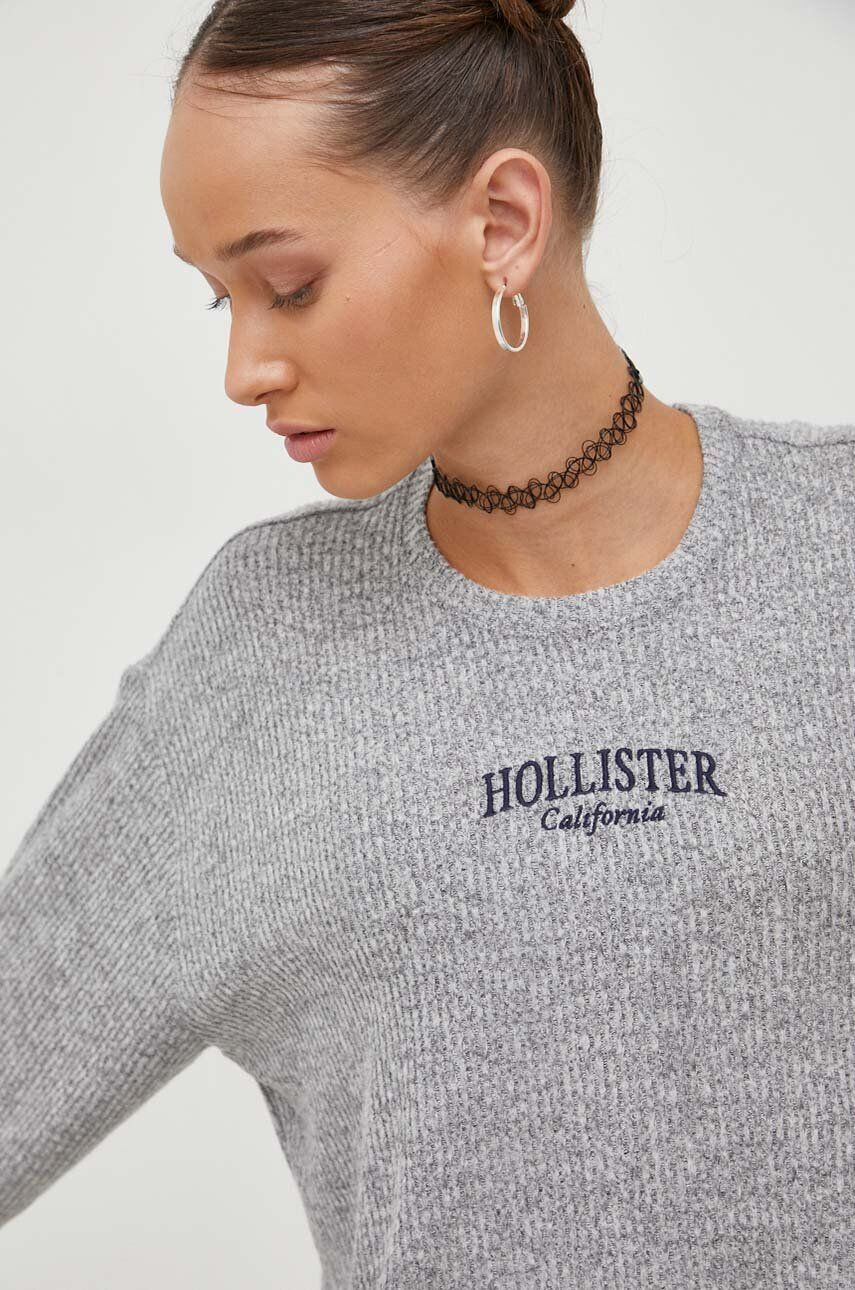 Hollister Co. Tričko s dlhým rukávom dámsky šedá farba - Pepit.sk