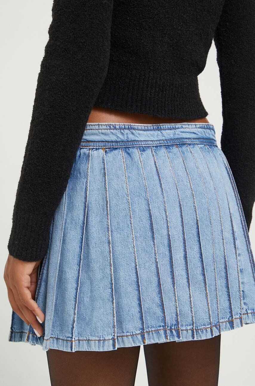 Moschino Jeans Rifľová sukňa mini áčkový strih - Pepit.sk