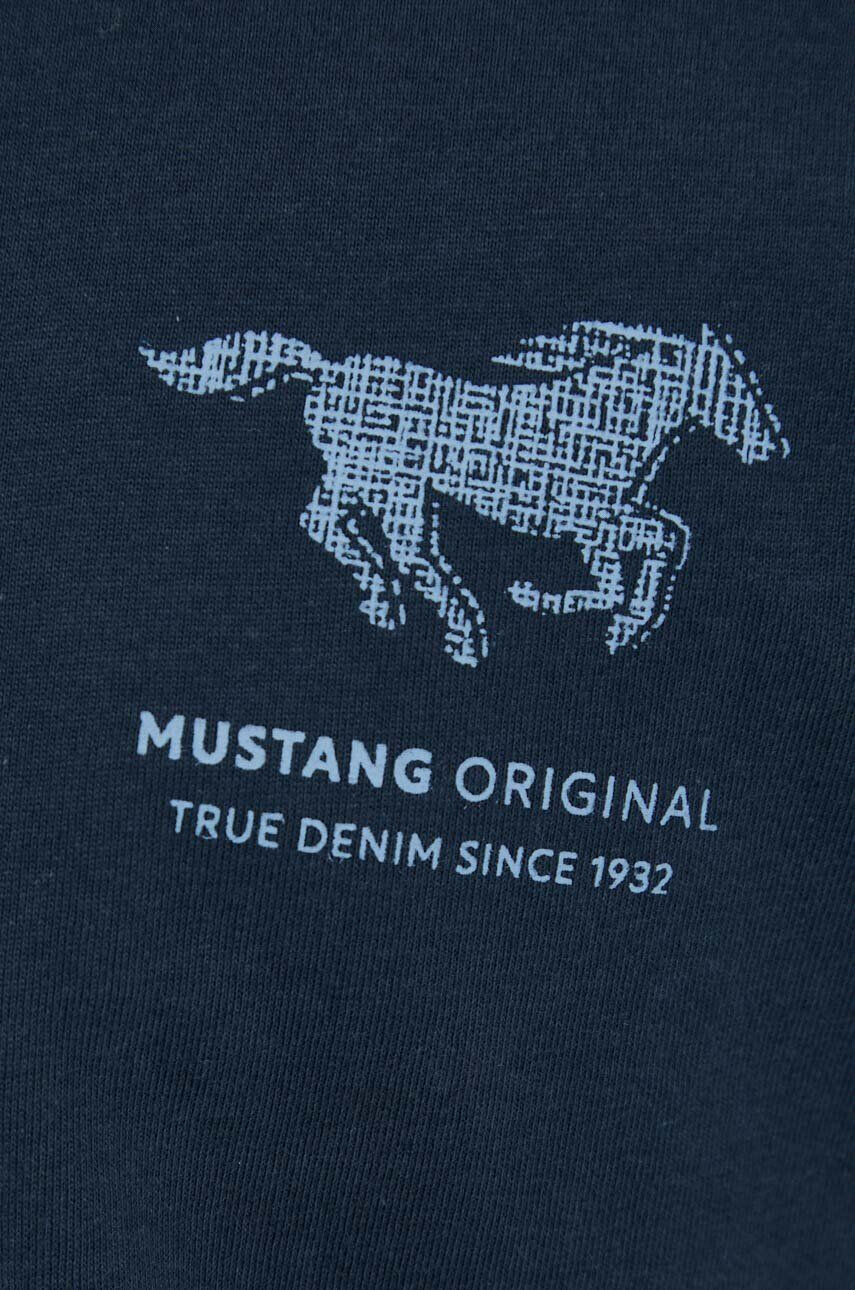 Mustang Bavlnené tričko tmavomodrá farba - Pepit.sk