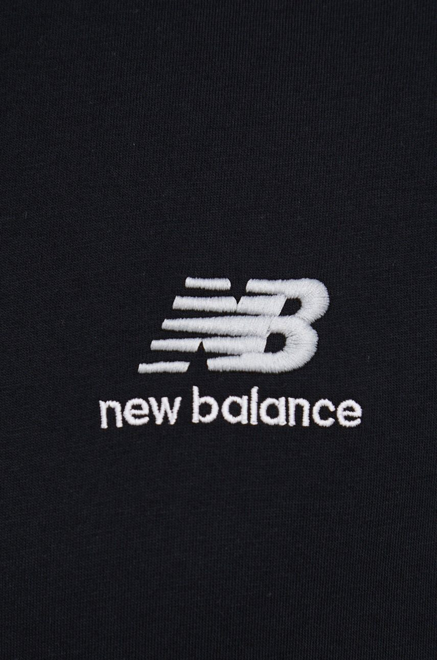 New Balance Bavlnené tričko UT21503BK-BK čierna farba jednofarebné - Pepit.sk