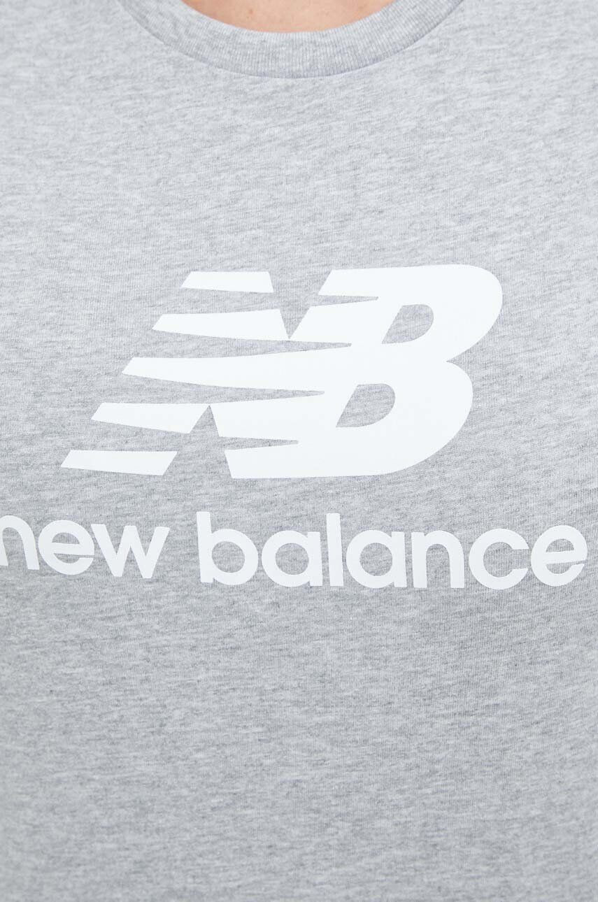 New Balance Bavlnené tričko zelená farba - Pepit.sk