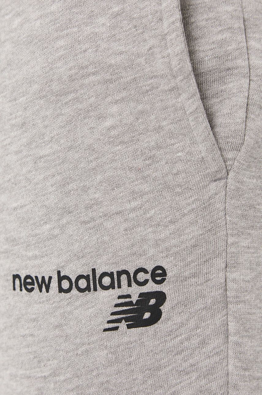 New Balance Nohavice MP03904AG pánske šedá farba jednofarebné - Pepit.sk