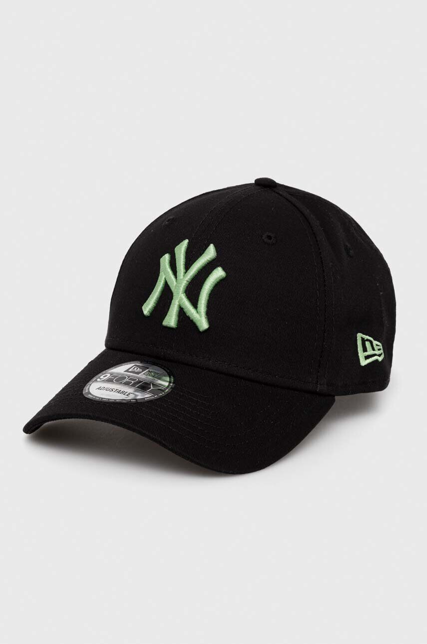 New Era Bavlnená šiltovka zelená farba s nášivkou NEW YORK YANKEES - Pepit.sk