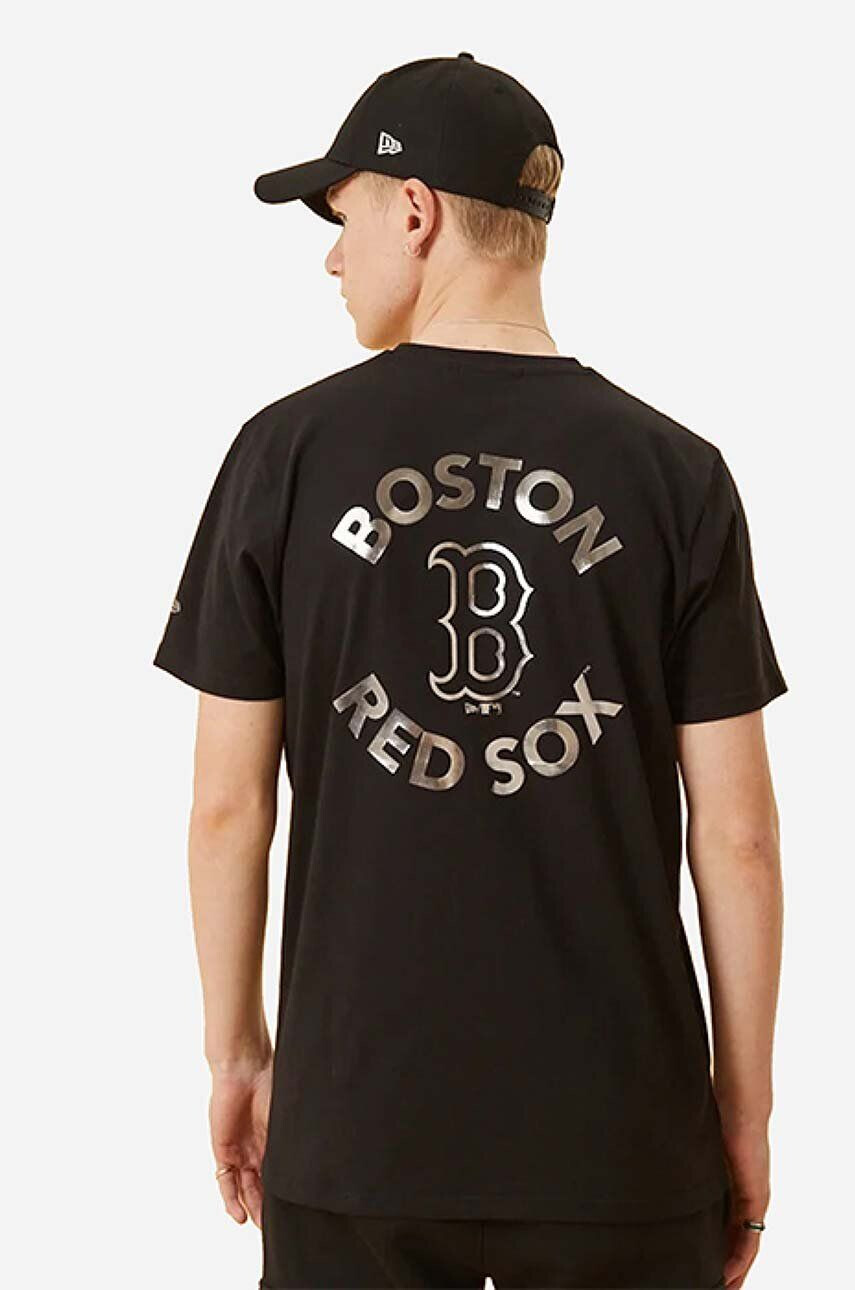 New Era Bavlnené tričko Boston Red Sox Metallic Print 12893117-black čierna farba s potlačou - Pepit.sk