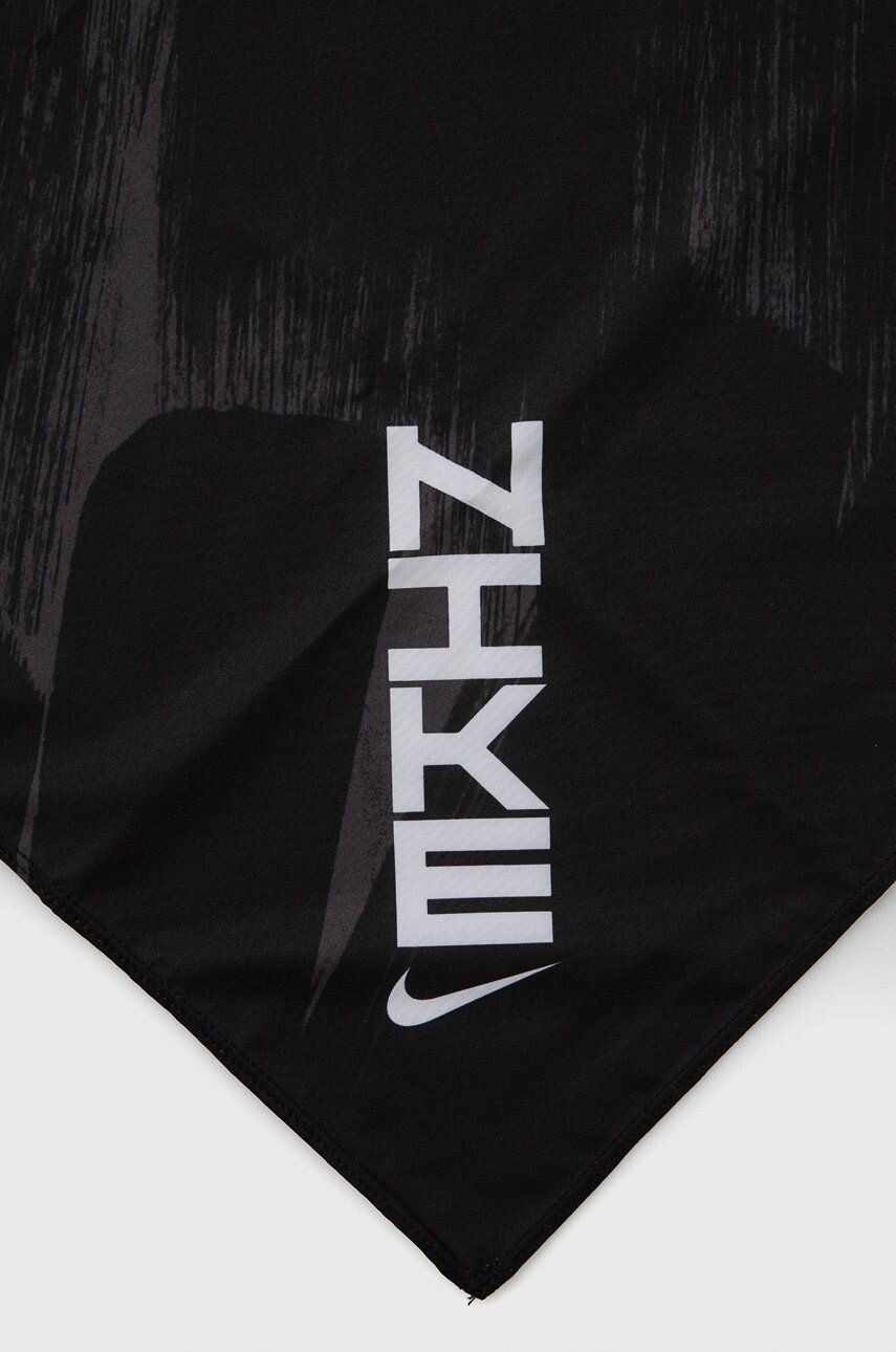 Nike Multifunkčná šatka čierna farba - Pepit.sk