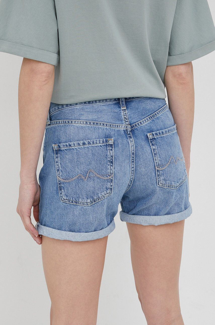 Pepe Jeans Rifľové krátke nohavice Mable Short dámske jednofarebné stredne vysoký pás - Pepit.sk