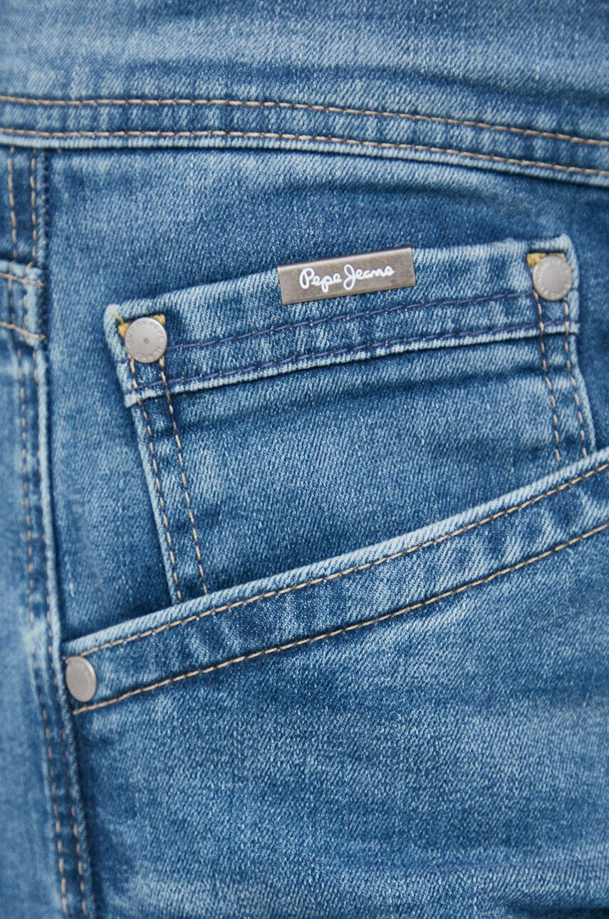 Pepe Jeans Rifľové krátke nohavice Track pánske tmavomodrá farba - Pepit.sk