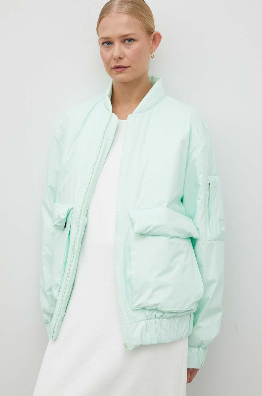 Rains Nepremokavá bunda 15530 Fuse Bomber Jacket zelená farba prechodná oversize - Pepit.sk