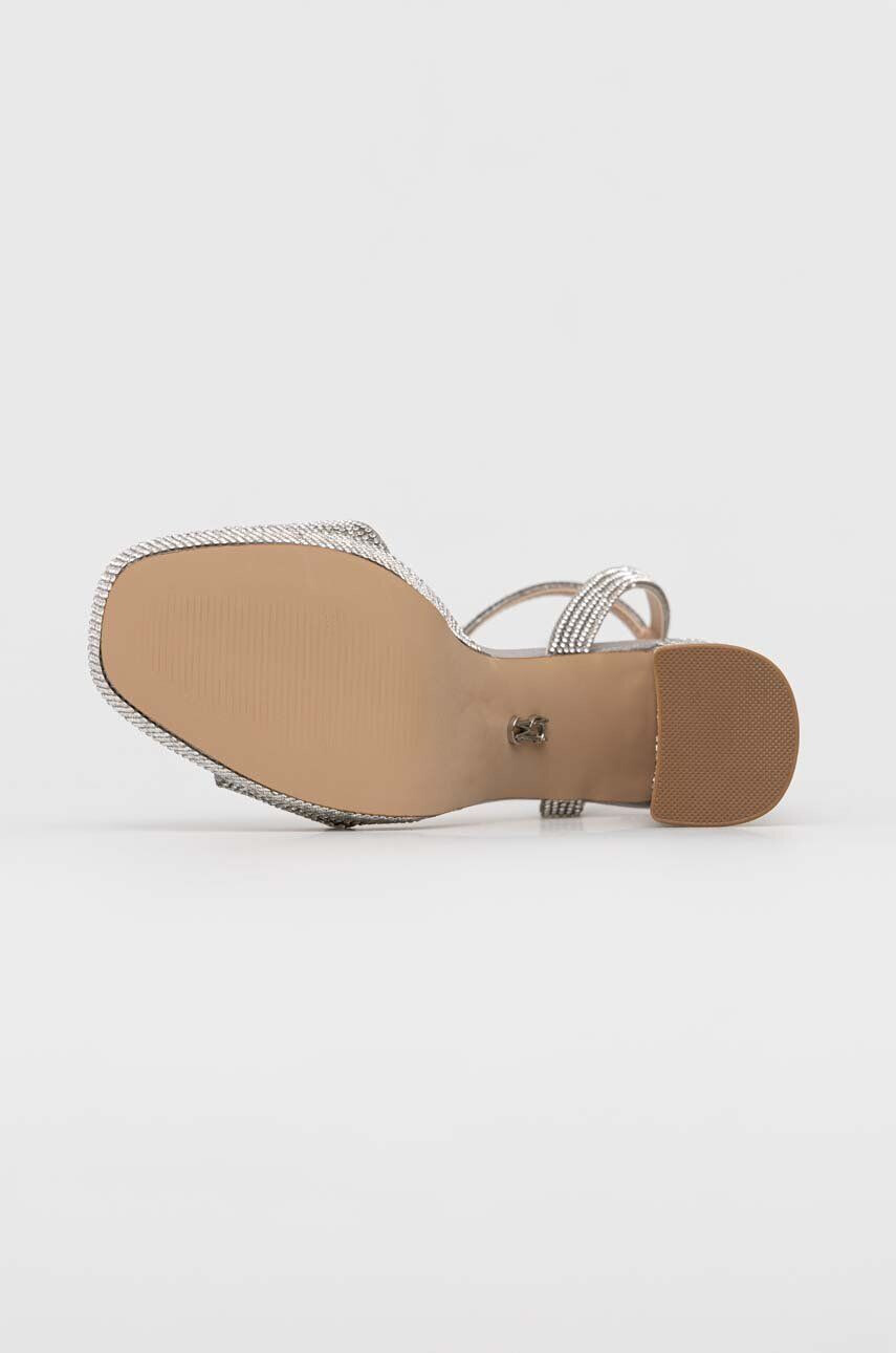 Steve Madden Sandále Lessa-R strieborná farba SM11002394 - Pepit.sk