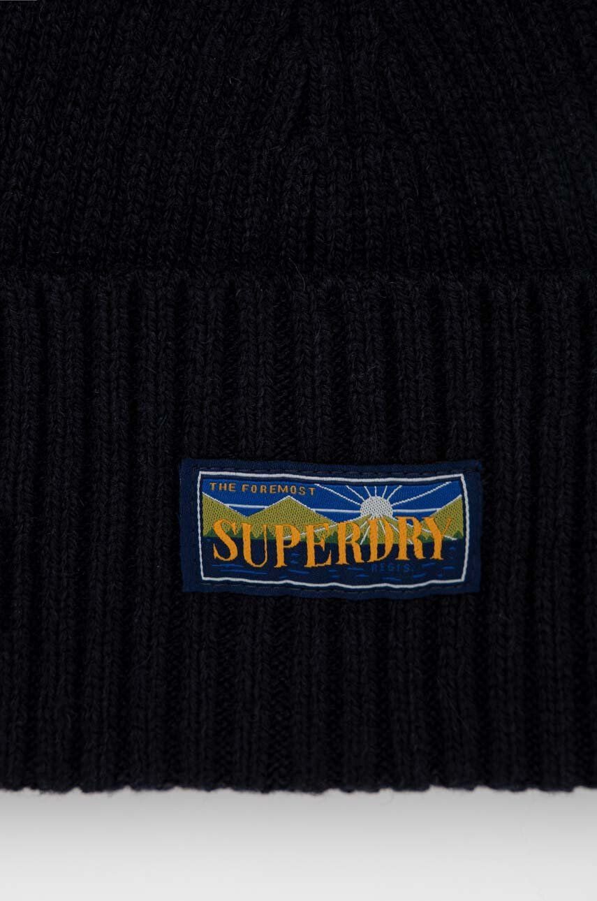 Superdry Vlnená čiapka tmavomodrá farba z hrubej pleteniny vlnená - Pepit.sk