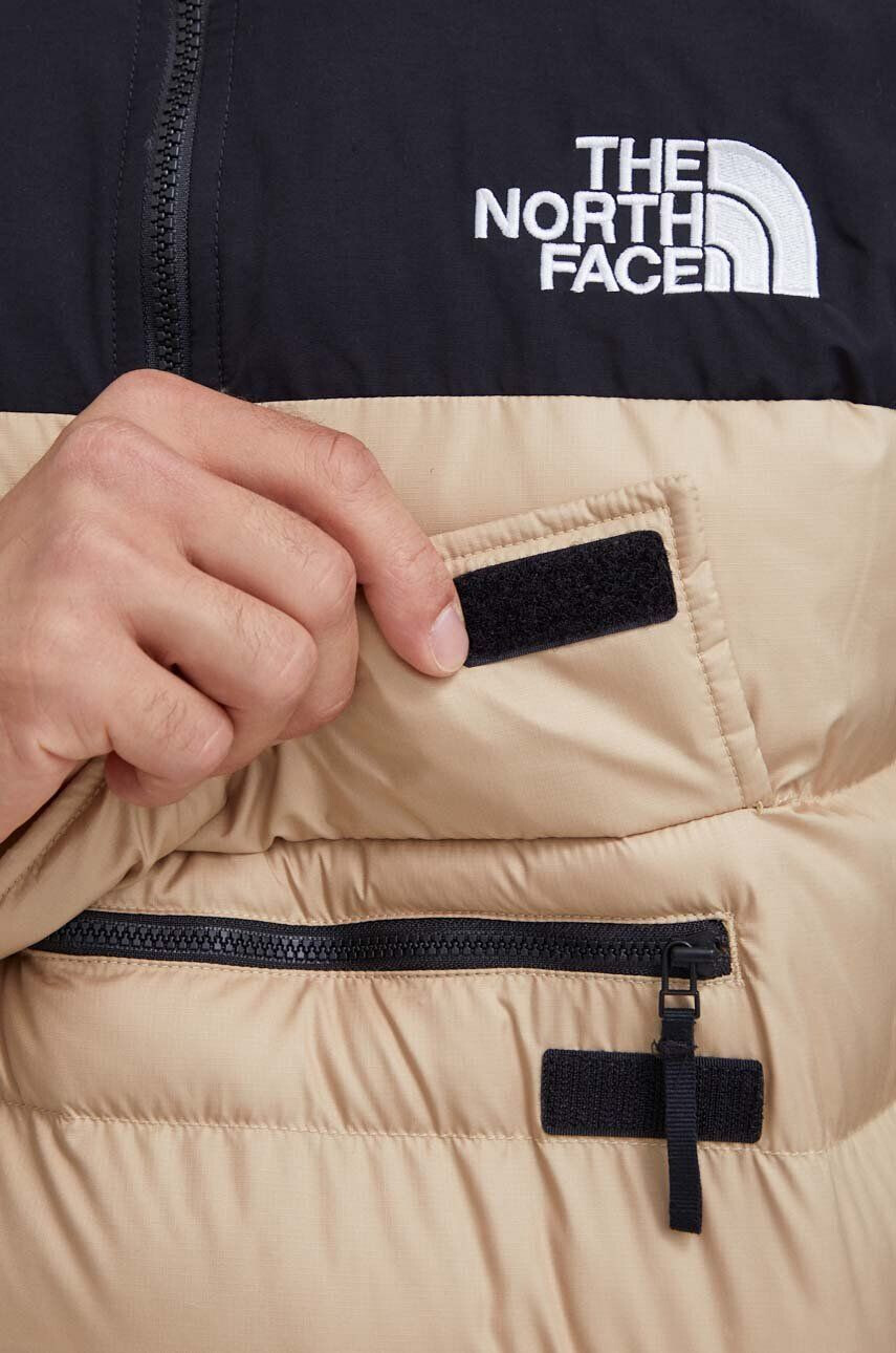 The North Face Bunda pánska hnedá farba zimná - Pepit.sk