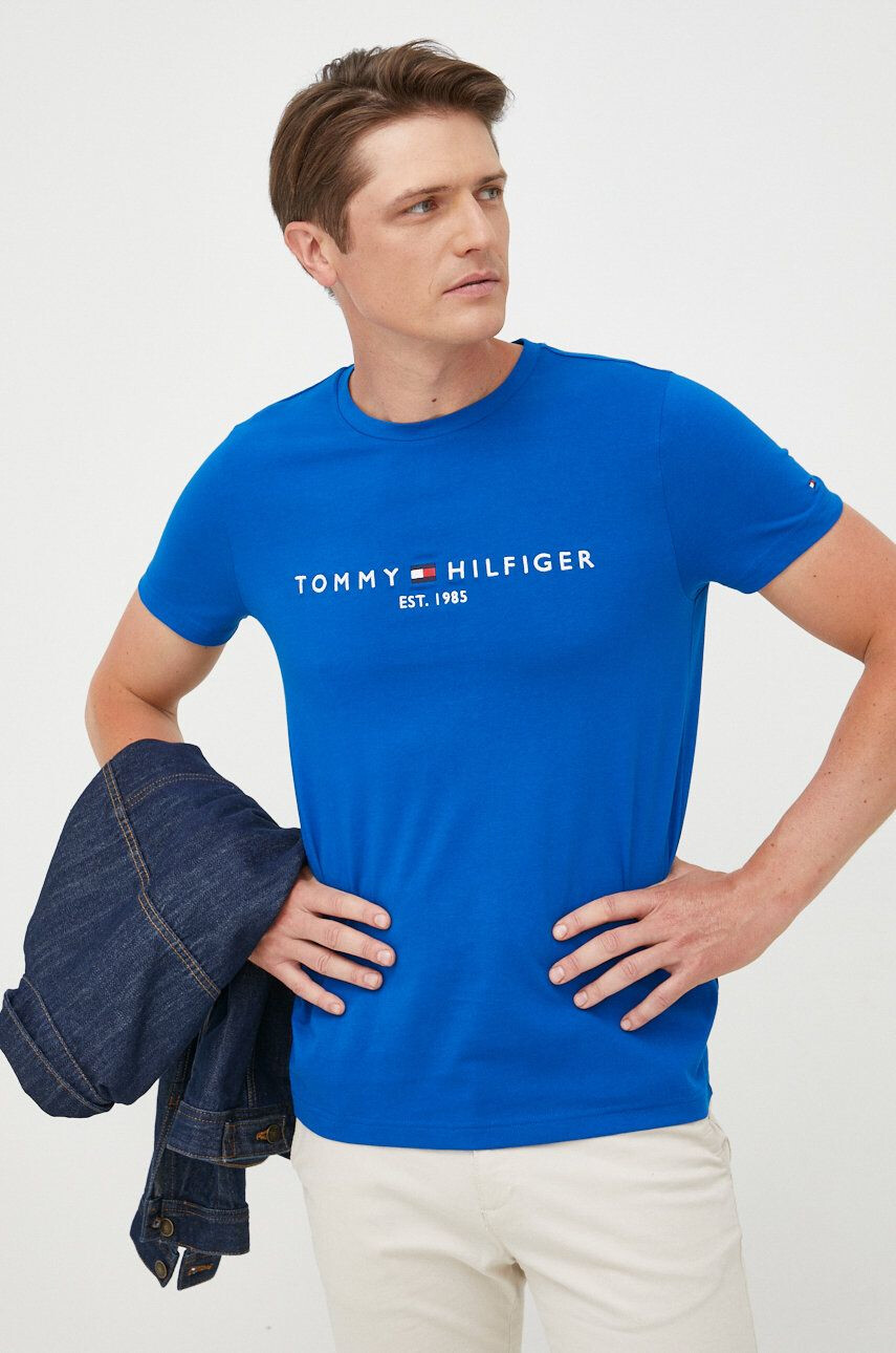 Tommy Hilfiger Bavlnené tričko s nášivkou - Pepit.sk