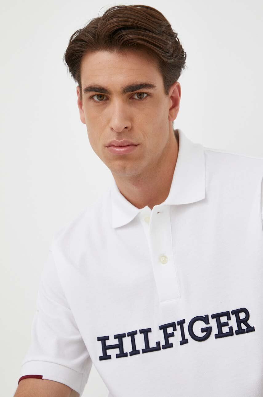 Tommy Hilfiger Bavlnené polo tričko biela farba s nášivkou - Pepit.sk