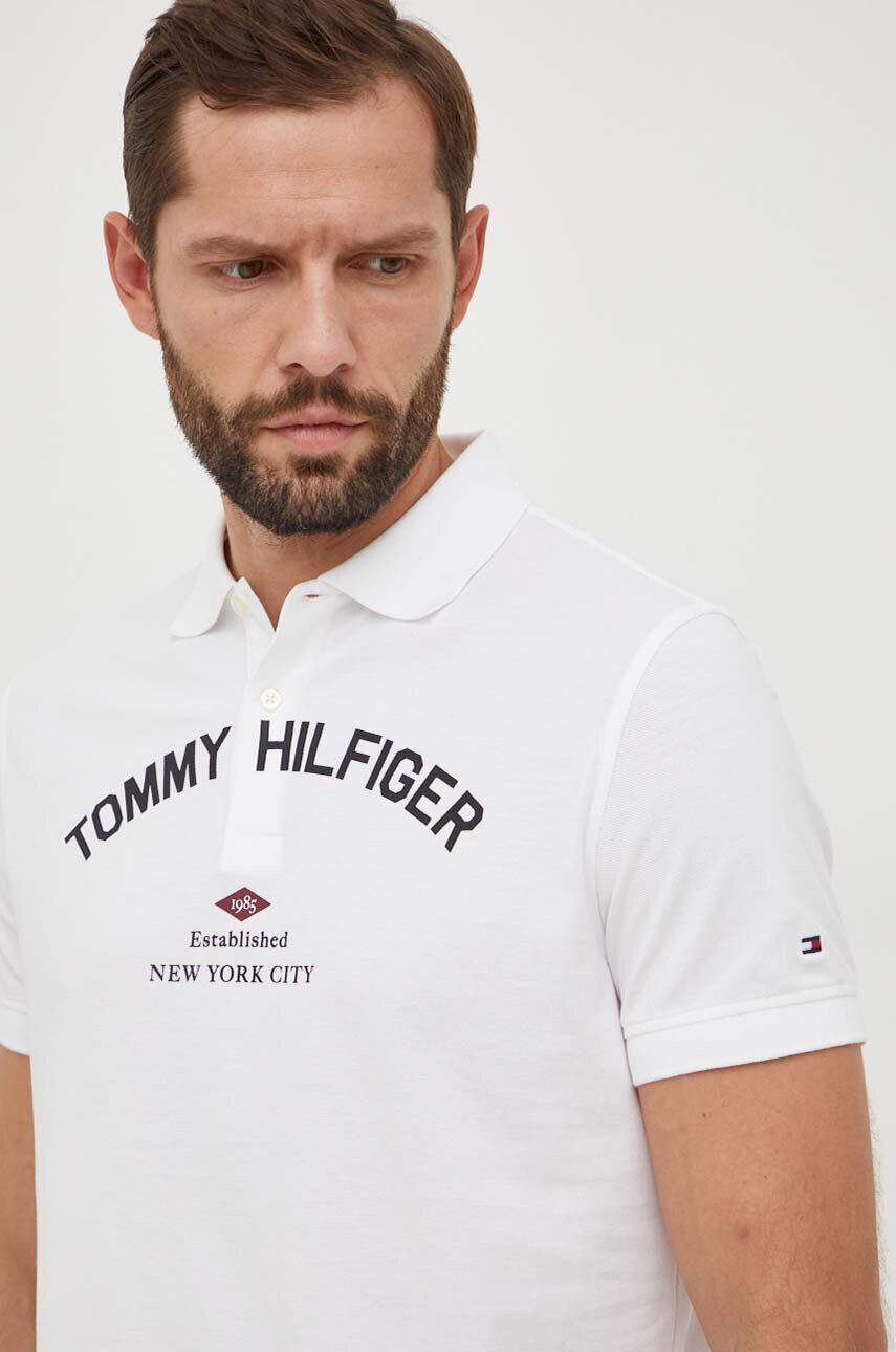 Tommy Hilfiger Bavlnené polo tričko biela farba s potlačou - Pepit.sk