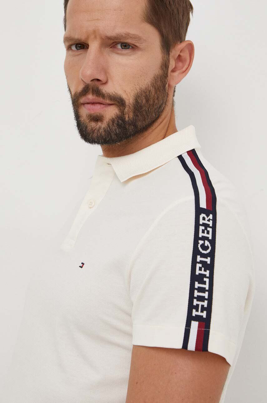 Tommy Hilfiger Bavlnené polo tričko béžová farba s nášivkou - Pepit.sk