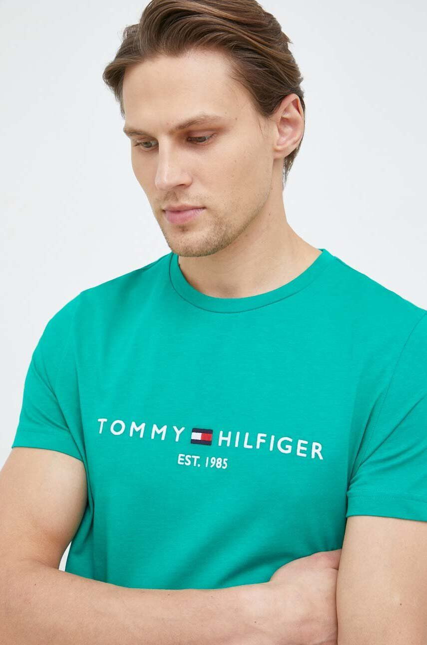 Tommy Hilfiger Bavlnené tričko tmavomodrá farba s potlačou - Pepit.sk