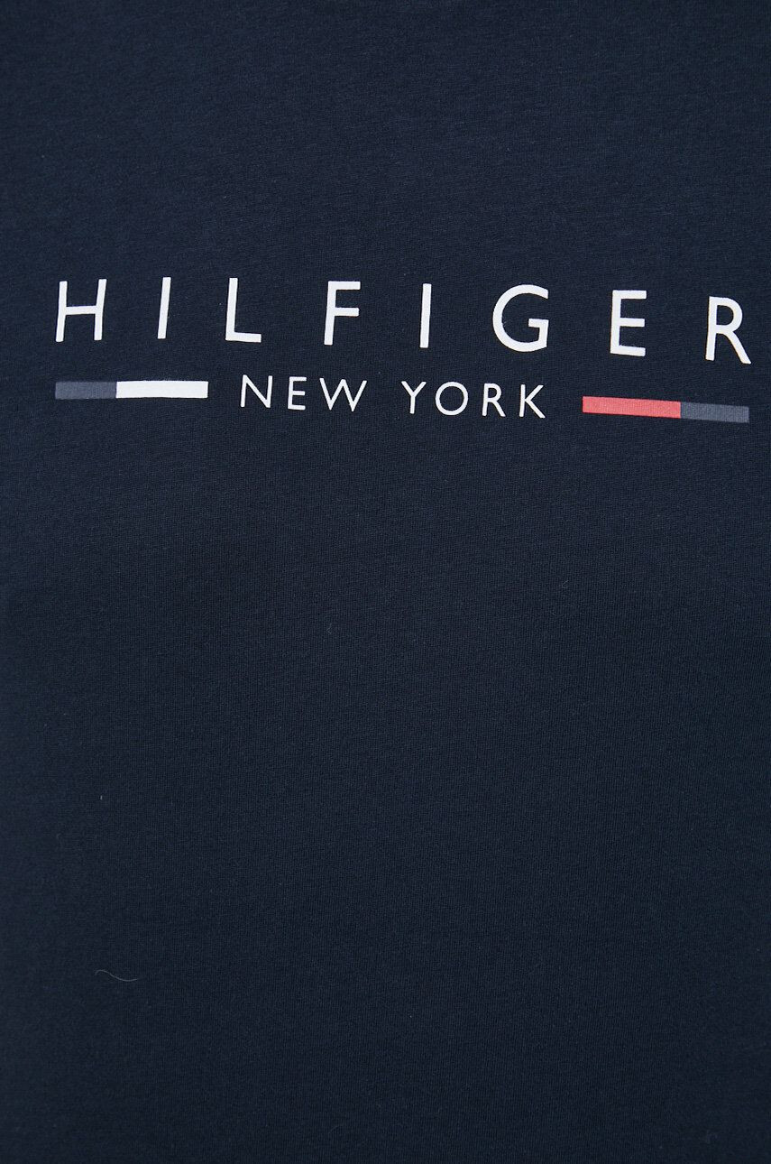 Tommy Hilfiger Bavlnené tričko tmavomodrá farba s nášivkou - Pepit.sk