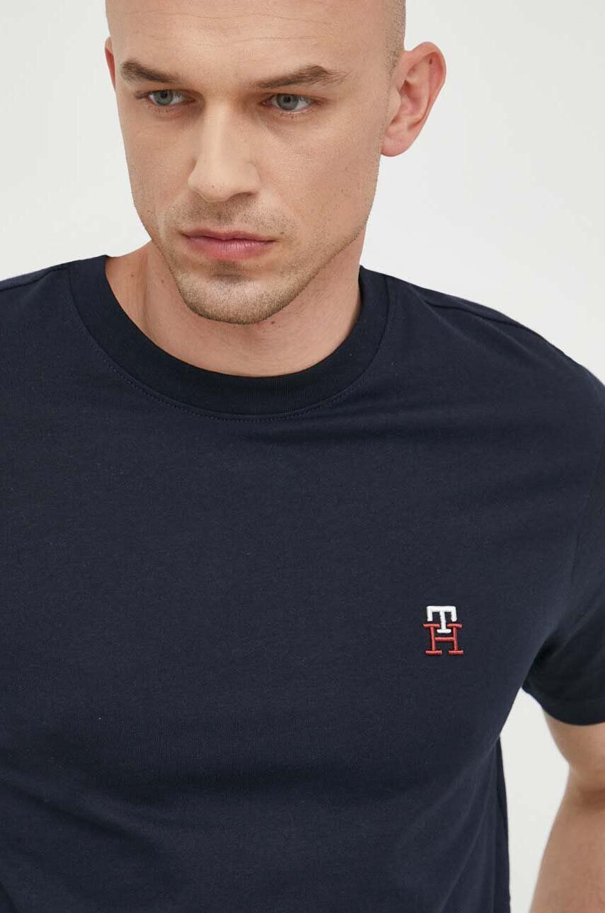 Tommy Hilfiger Bavlnené tričko čierna farba jednofarebný - Pepit.sk