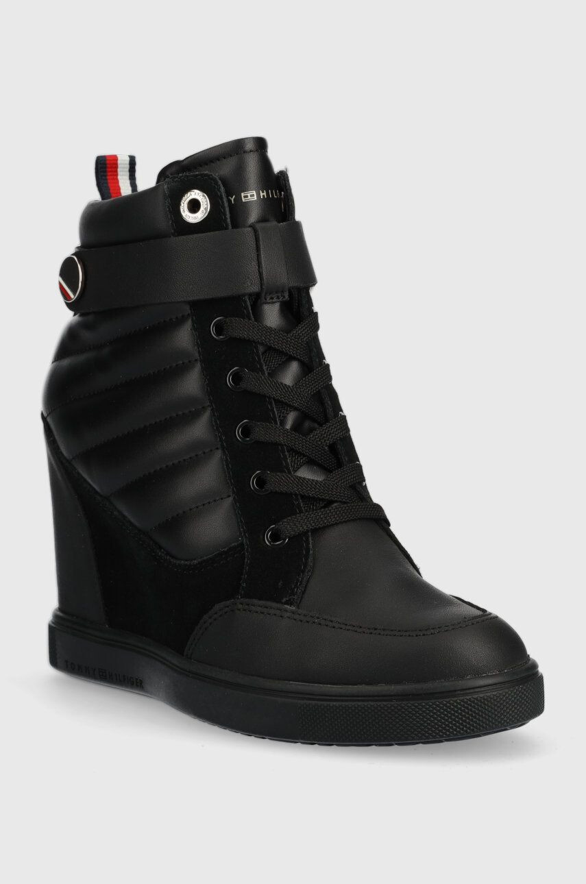 Tommy Hilfiger Členkové topánky Wedge Sneaker Boot - Pepit.sk