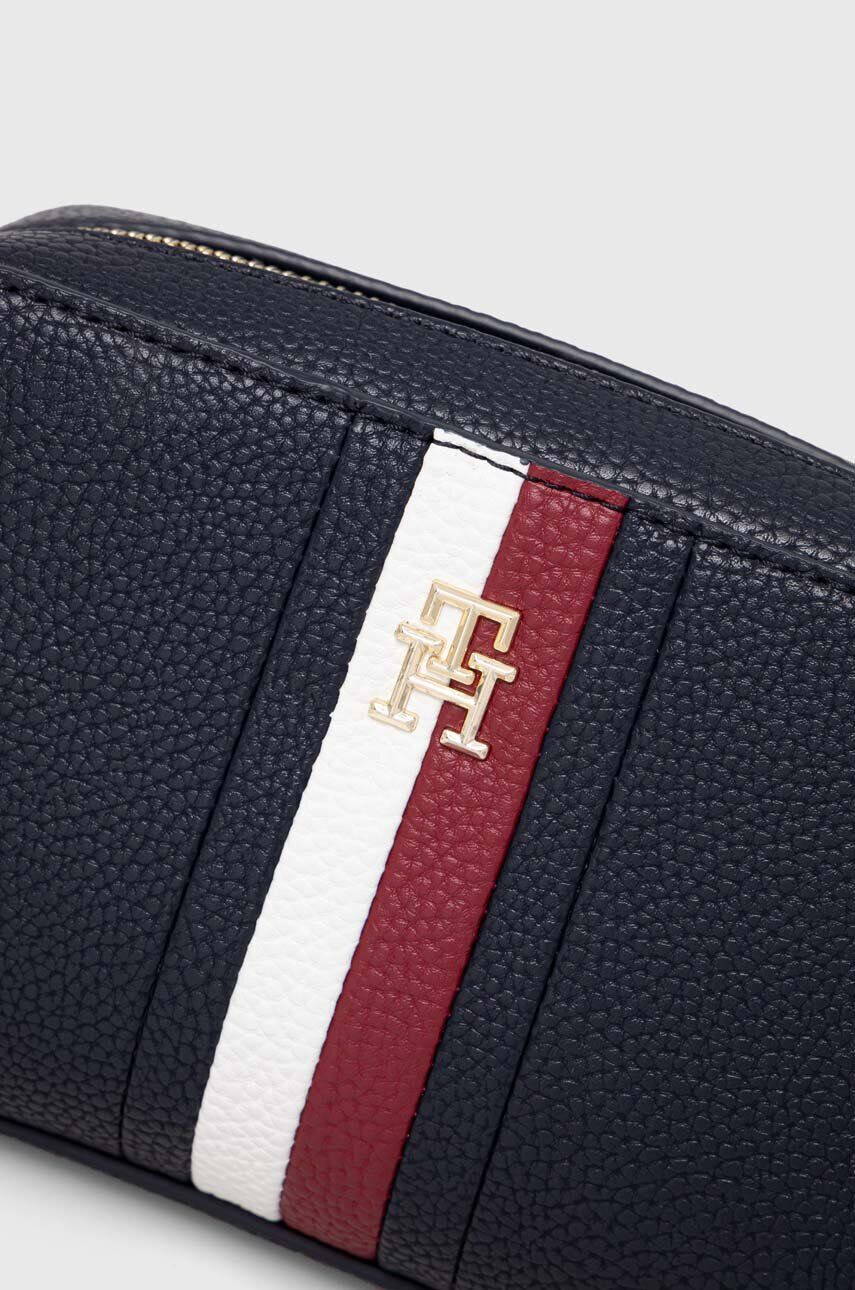 Tommy Hilfiger Kabelka tmavomodrá farba - Pepit.sk