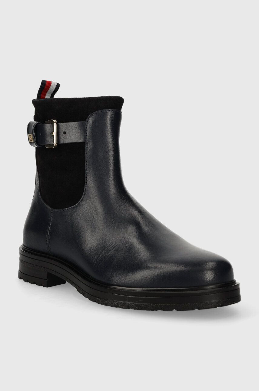 Tommy Hilfiger Kožené členkové topánky BELT BOOTIE MATERIAL MIX dámske tmavomodrá farba na plochom podpätku FW0FW07477 - Pepit.sk