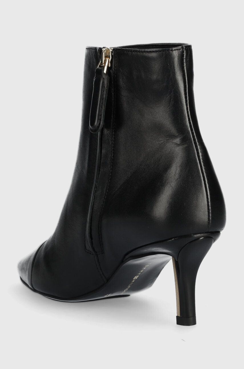 Tommy Hilfiger Kožené členkové topánky FW0FW06837 POINTY HEEL BOOT dámske čierna farba na vysokom podpätku - Pepit.sk