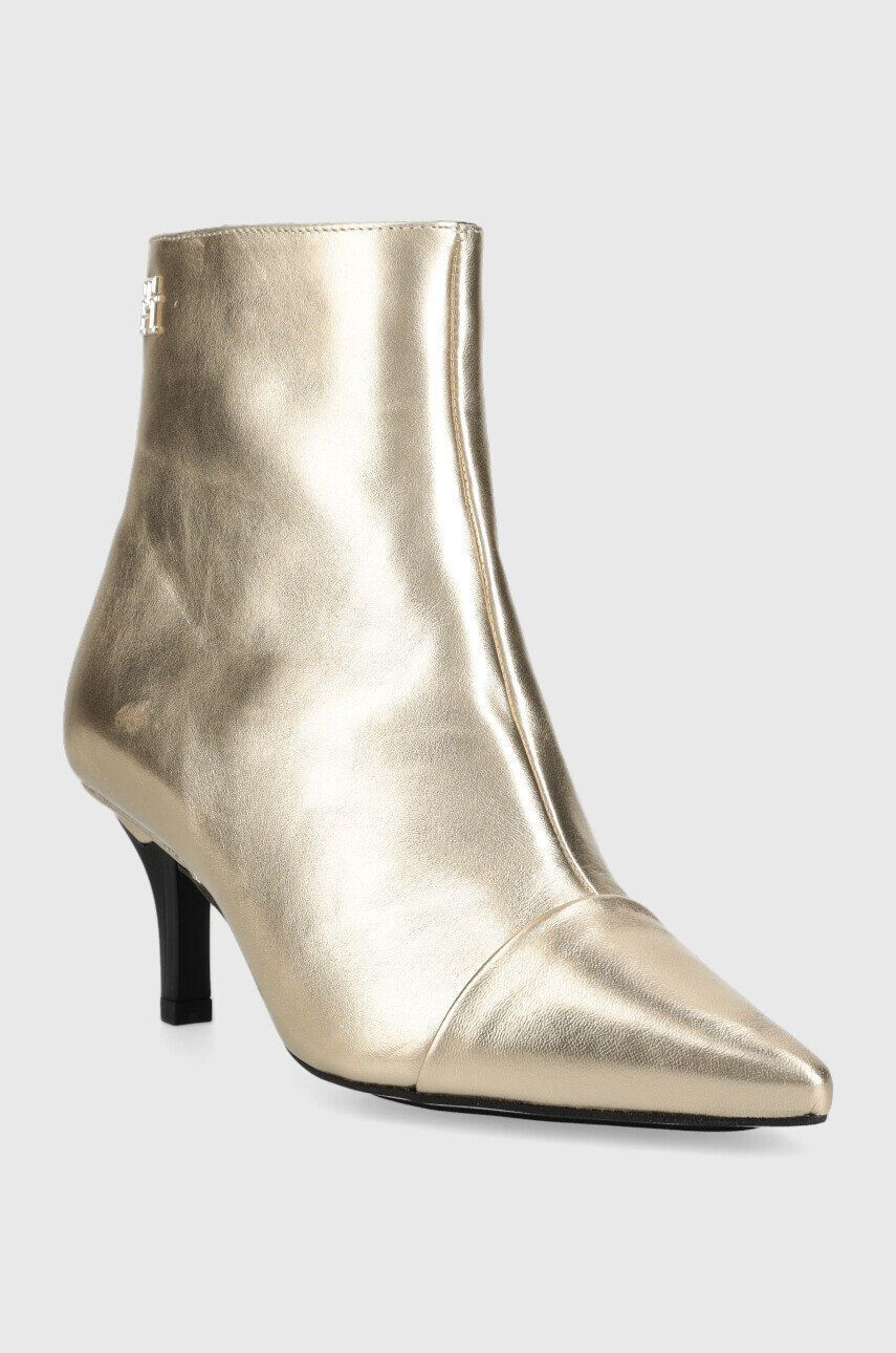 Tommy Hilfiger Kožené členkové topánky FW0FW07048 POINTY HEEL BOOT GOLD - Pepit.sk