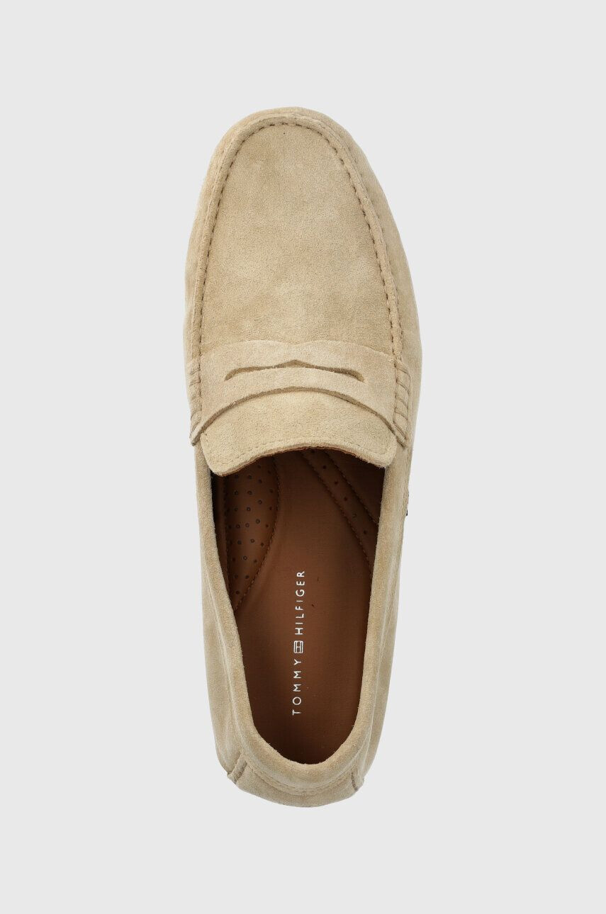 Tommy Hilfiger Kožené mokasíny CASUAL HILFIGER SUEDE DRIVER pánske béžová farba FM0FM04271 - Pepit.sk