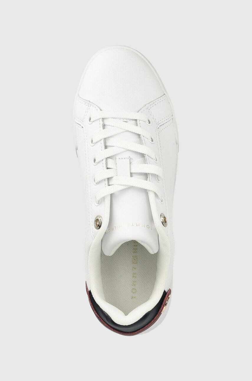 Tommy Hilfiger Kožené tenisky Button Detail Court Sneaker biela farba - Pepit.sk