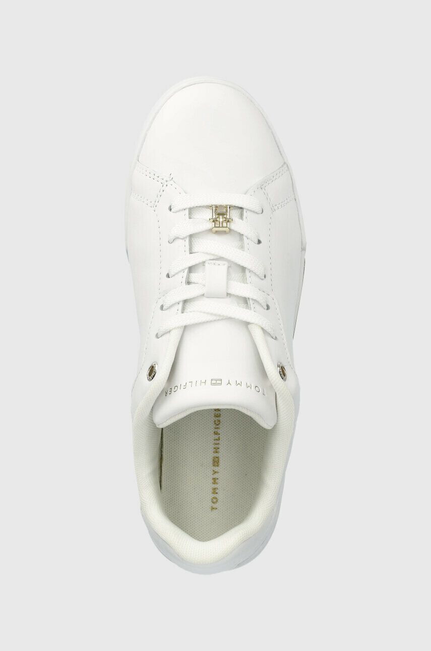 Tommy Hilfiger Kožené tenisky COURT SNEAKER GOLDEN TH biela farba FW0FW07116 - Pepit.sk