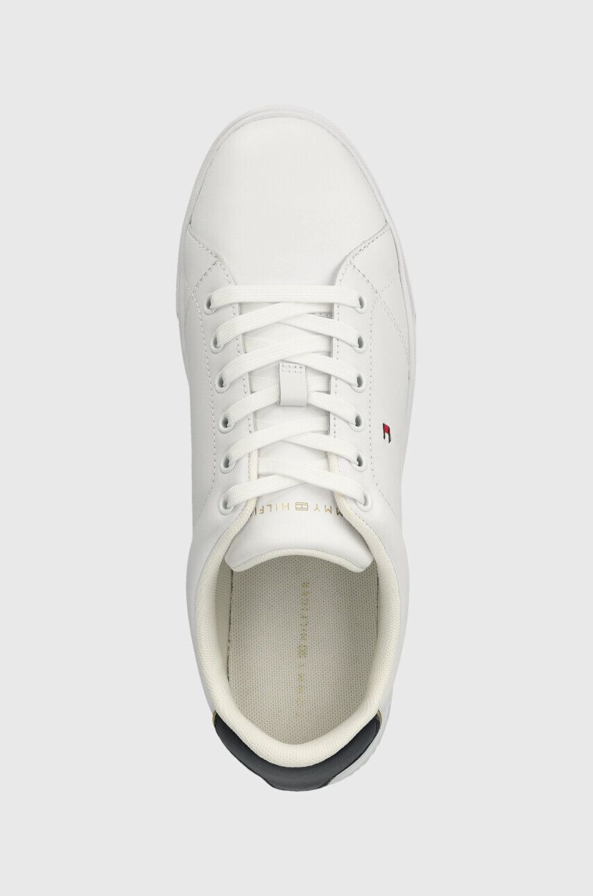 Tommy Hilfiger Kožené tenisky ESSENTIAL COURT SNEAKER biela farba FW0FW07427 - Pepit.sk