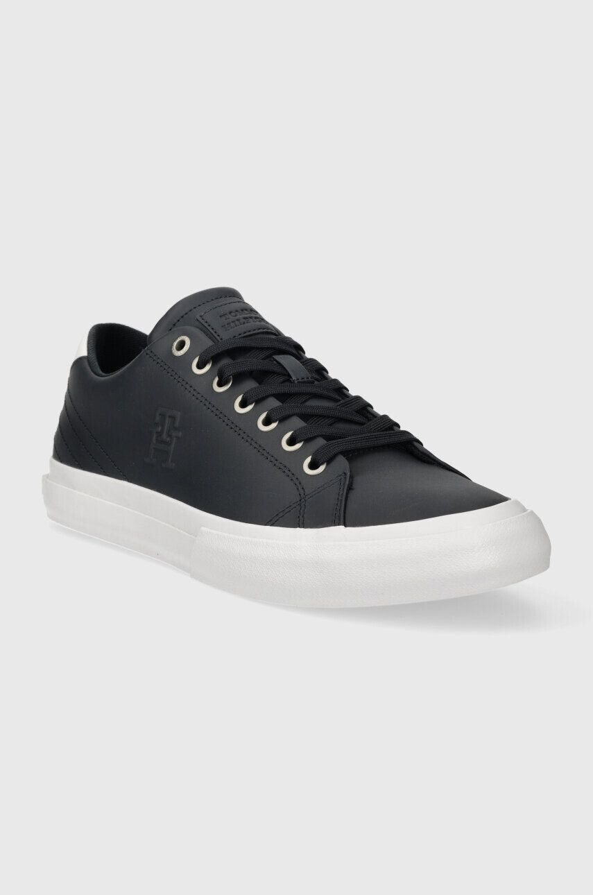 Tommy Hilfiger Kožené tenisky TH HI VULC STREET LOW LTH ESS tmavomodrá farba FM0FM04896 - Pepit.sk