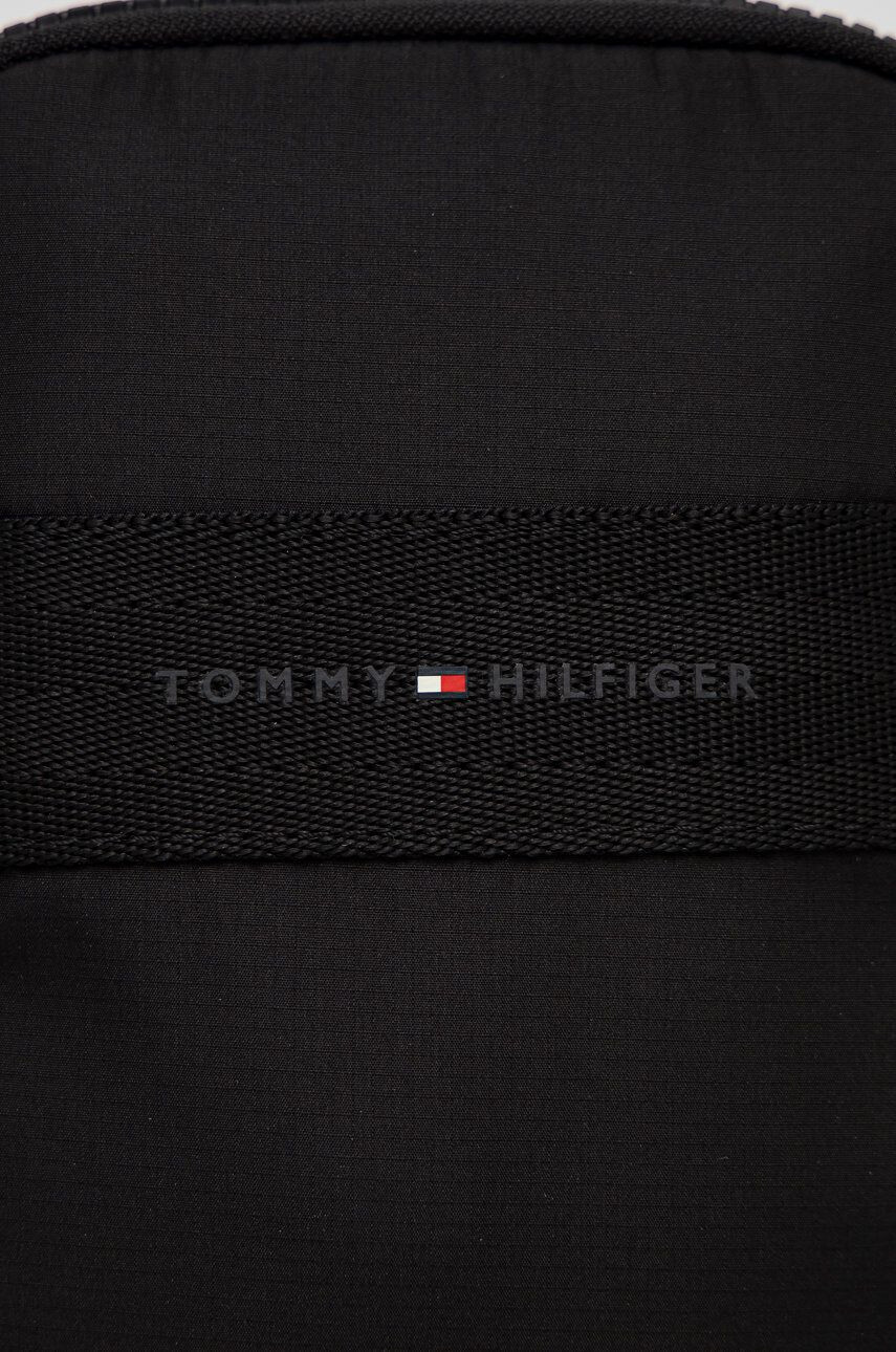 Tommy Hilfiger Obal na mobil čierna farba - Pepit.sk