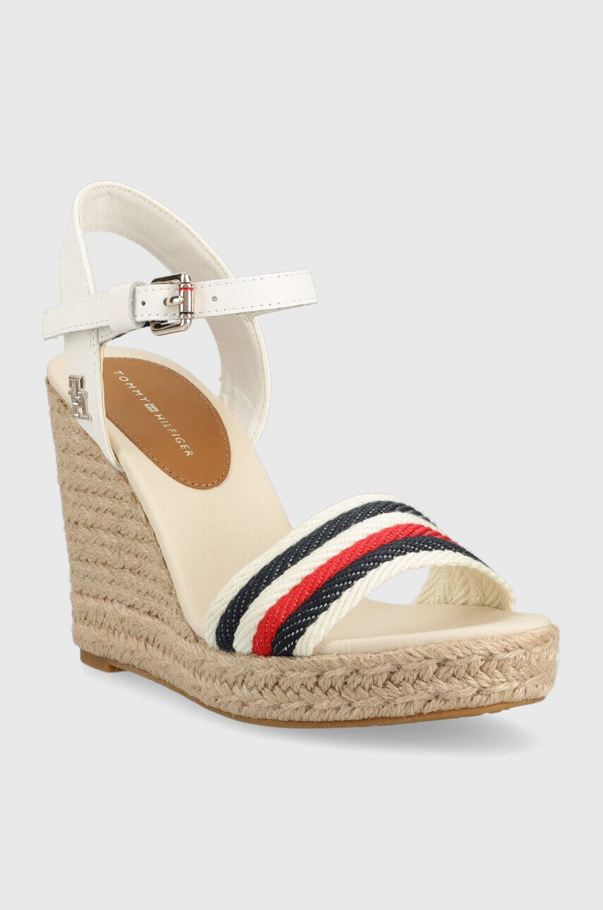 Tommy Hilfiger Sandále CORPORATE WEDGE dámske béžová farba na kline FW0FW07086 - Pepit.sk