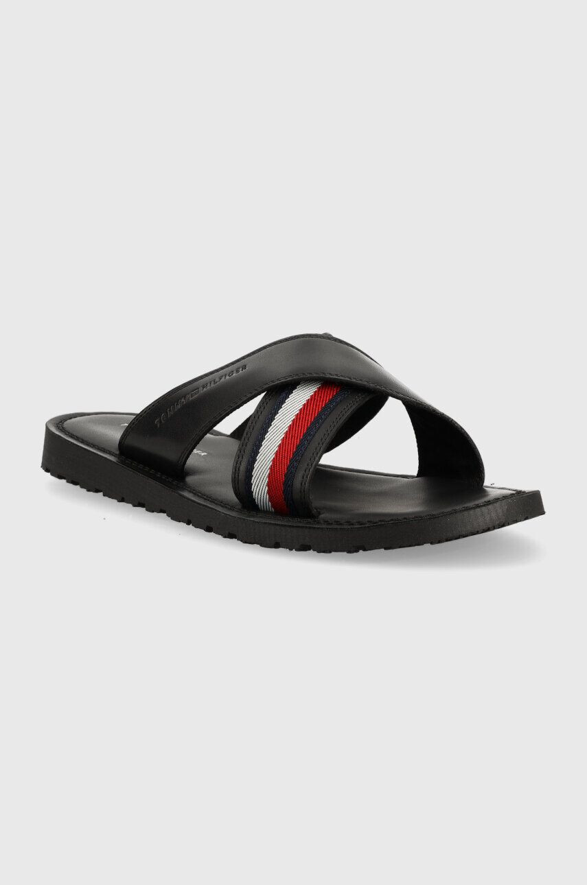 Tommy Hilfiger Šľapky HILFIGER CRISS CROSS SANDAL pánske čierna farba FM0FM04457 - Pepit.sk