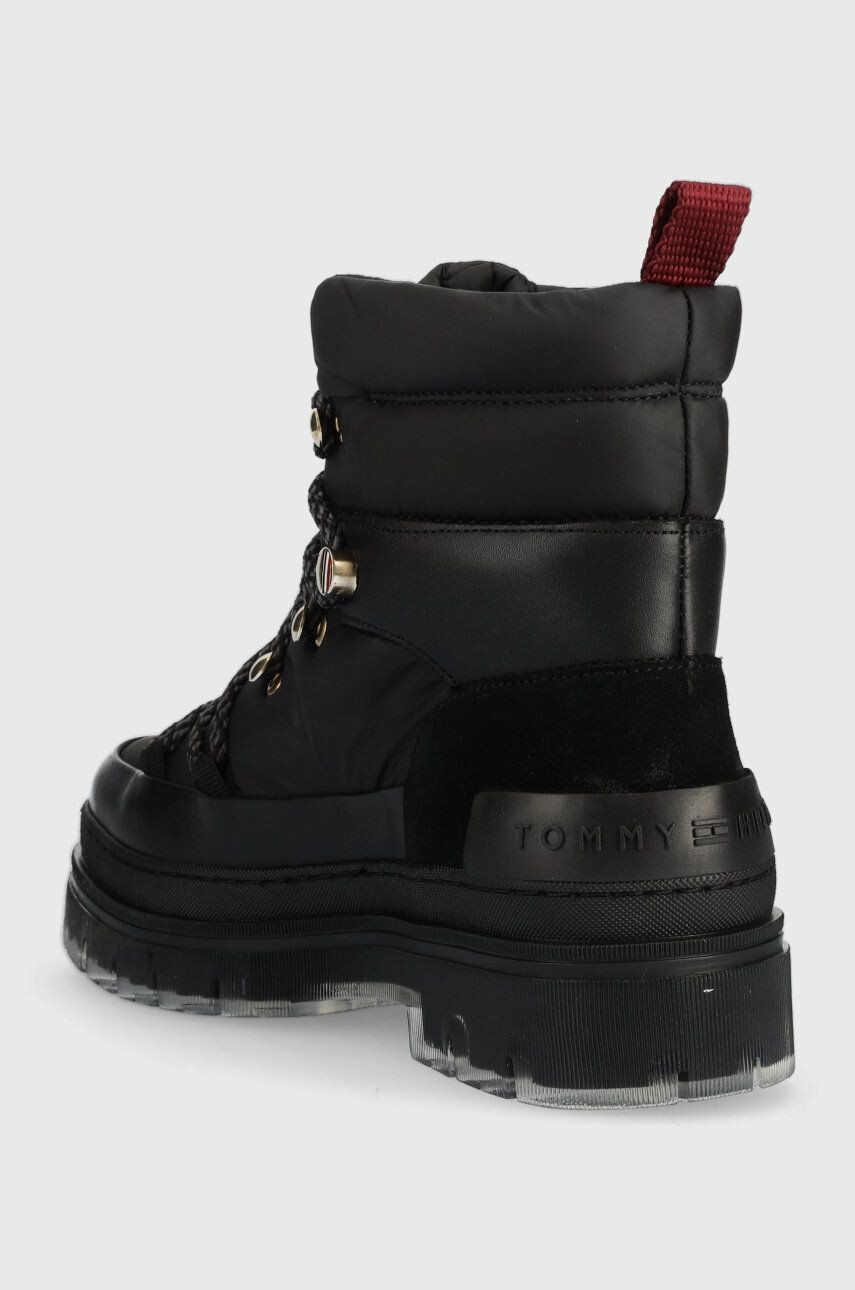 Tommy Hilfiger Workery Laced Outdoor Boot dámske čierna farba na platforme jemne zateplené - Pepit.sk