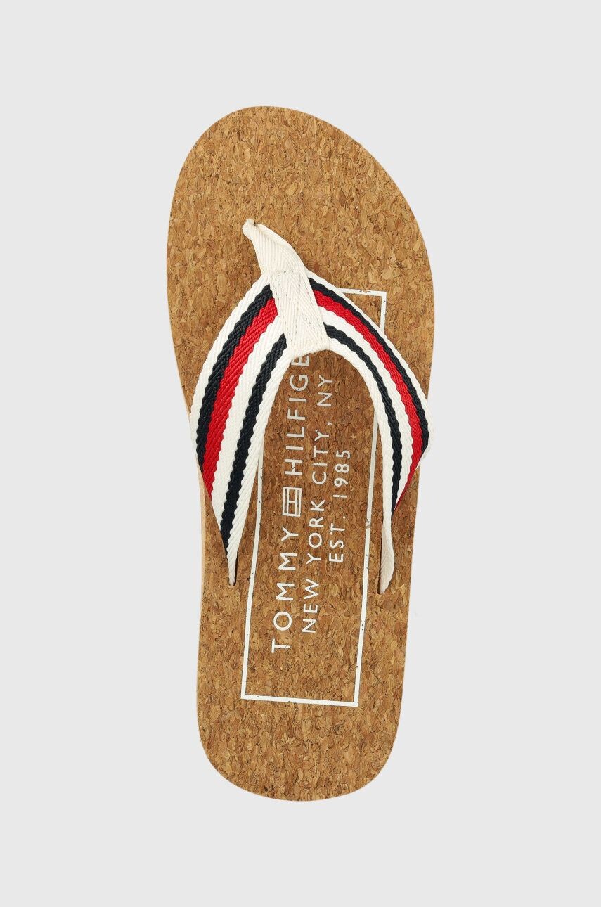 Tommy Hilfiger Žabky HILFIHER CORK BEACH SANDAL pánske biela farba FM0FM04475 - Pepit.sk