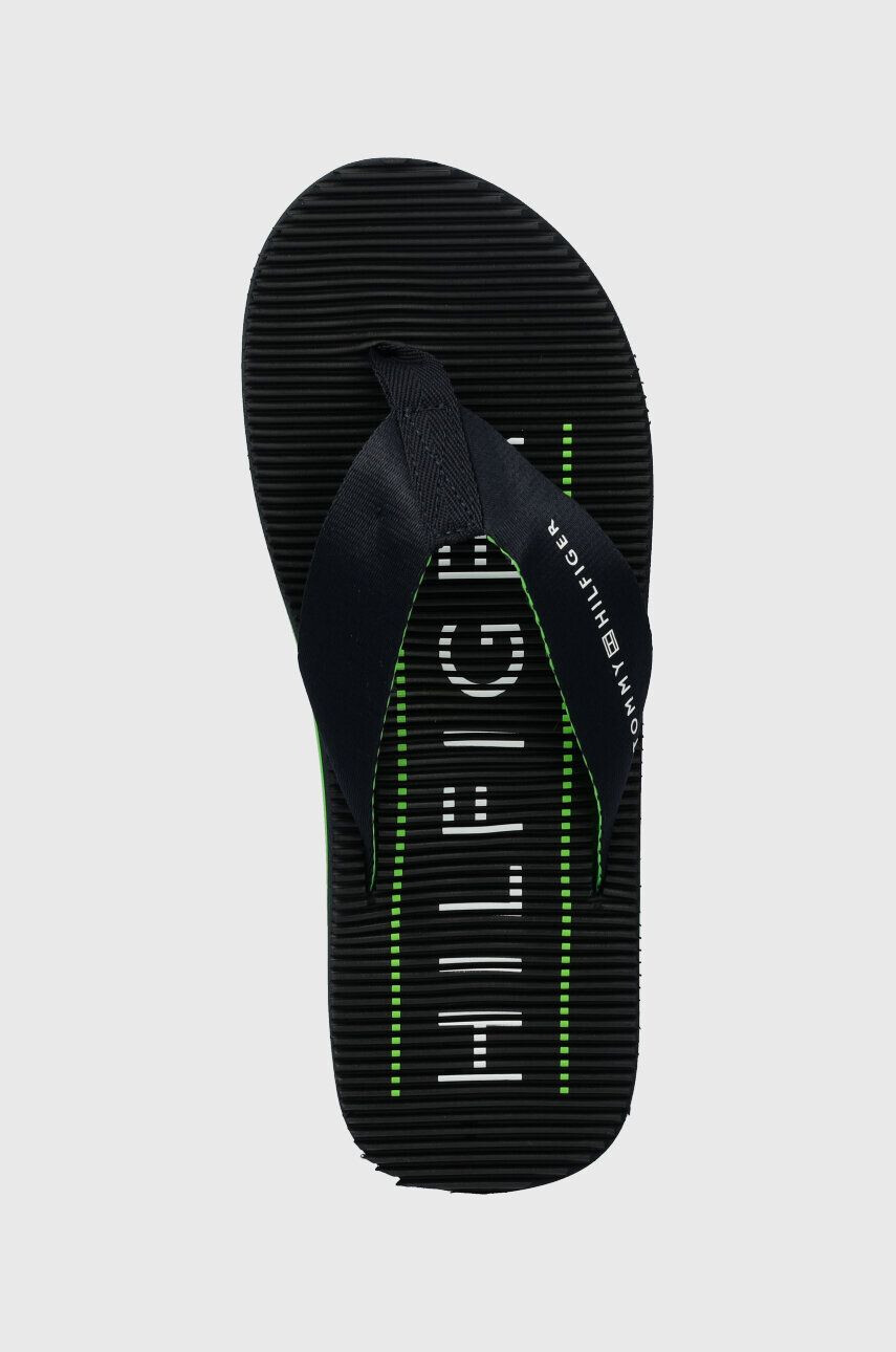 Tommy Hilfiger Žabky MASSAGE FOOTBED BEACH SANDAL pánske tmavomodrá farba FM0FM04474 - Pepit.sk