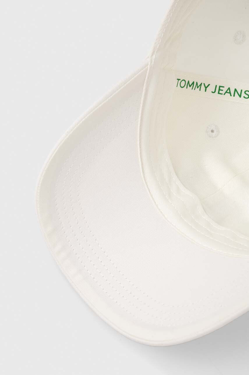 Tommy Jeans Bavlnená šiltovka biela farba s nášivkou - Pepit.sk